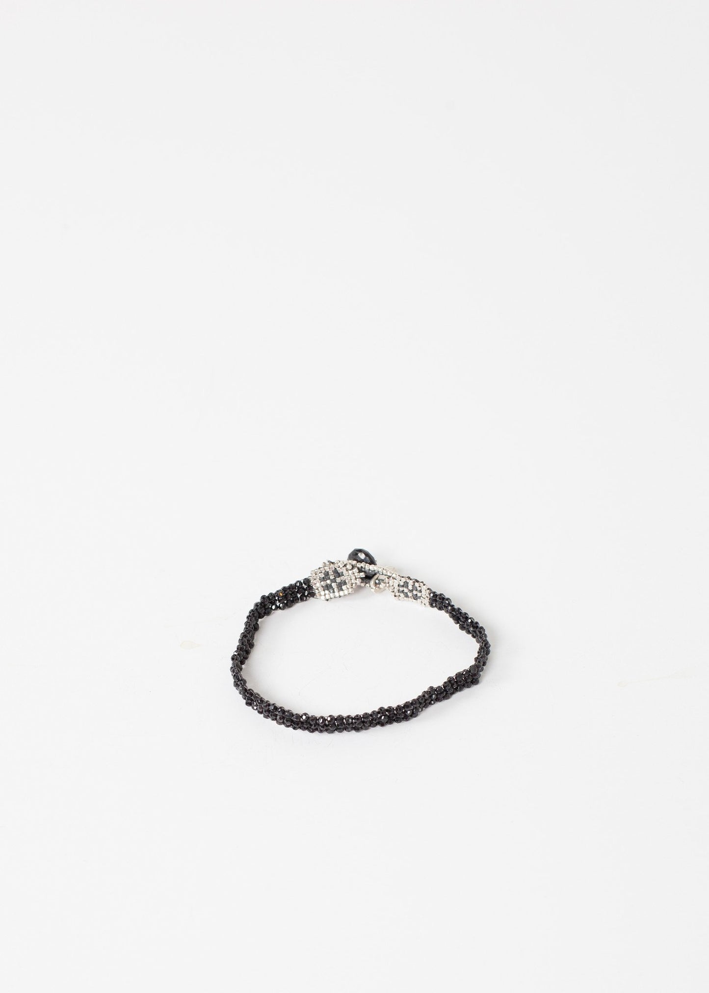 SpinnEE BracEElEEt