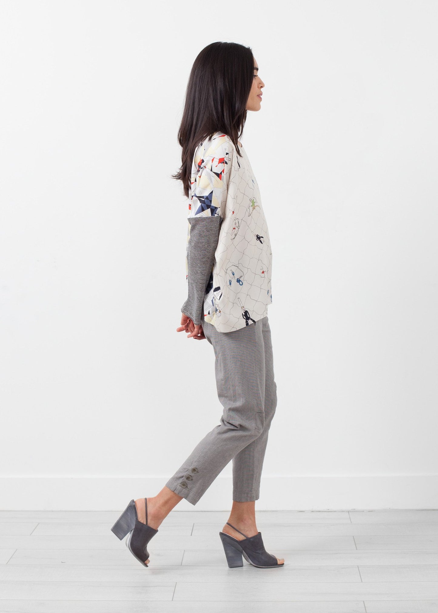 Long SlEEEEvEE Box BlousEE