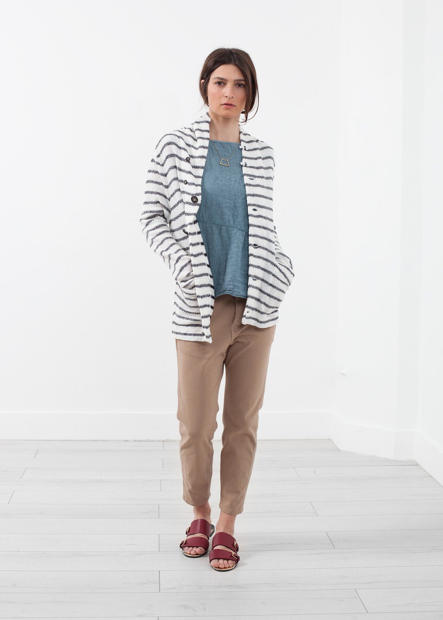 UnisEEx Shawl Cardigan