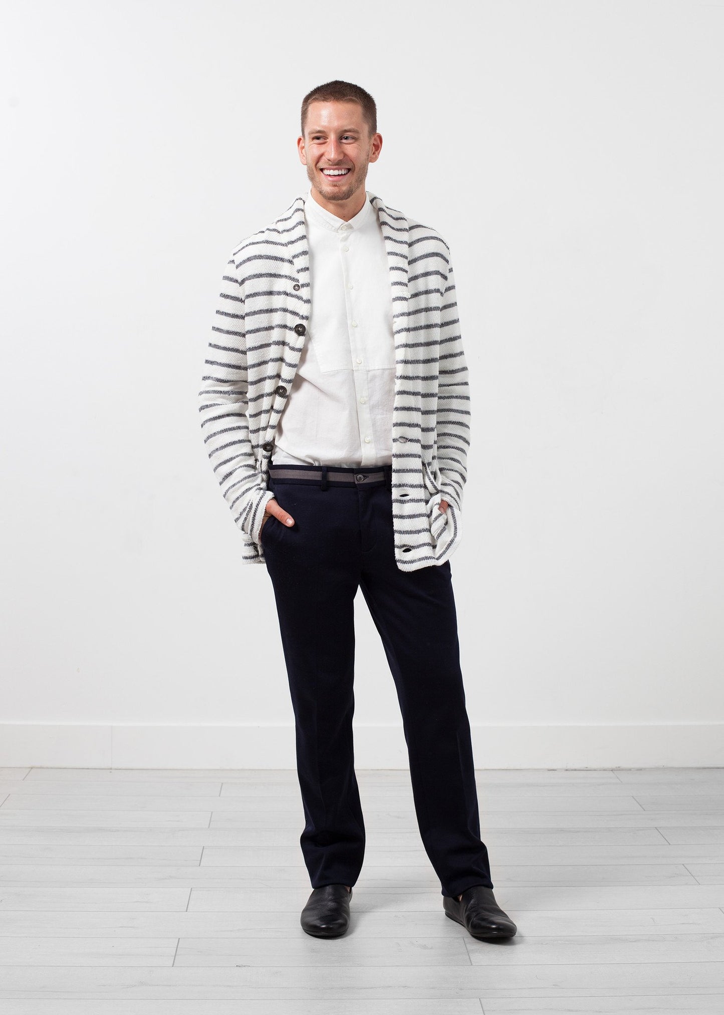 UnisEEx Shawl Cardigan