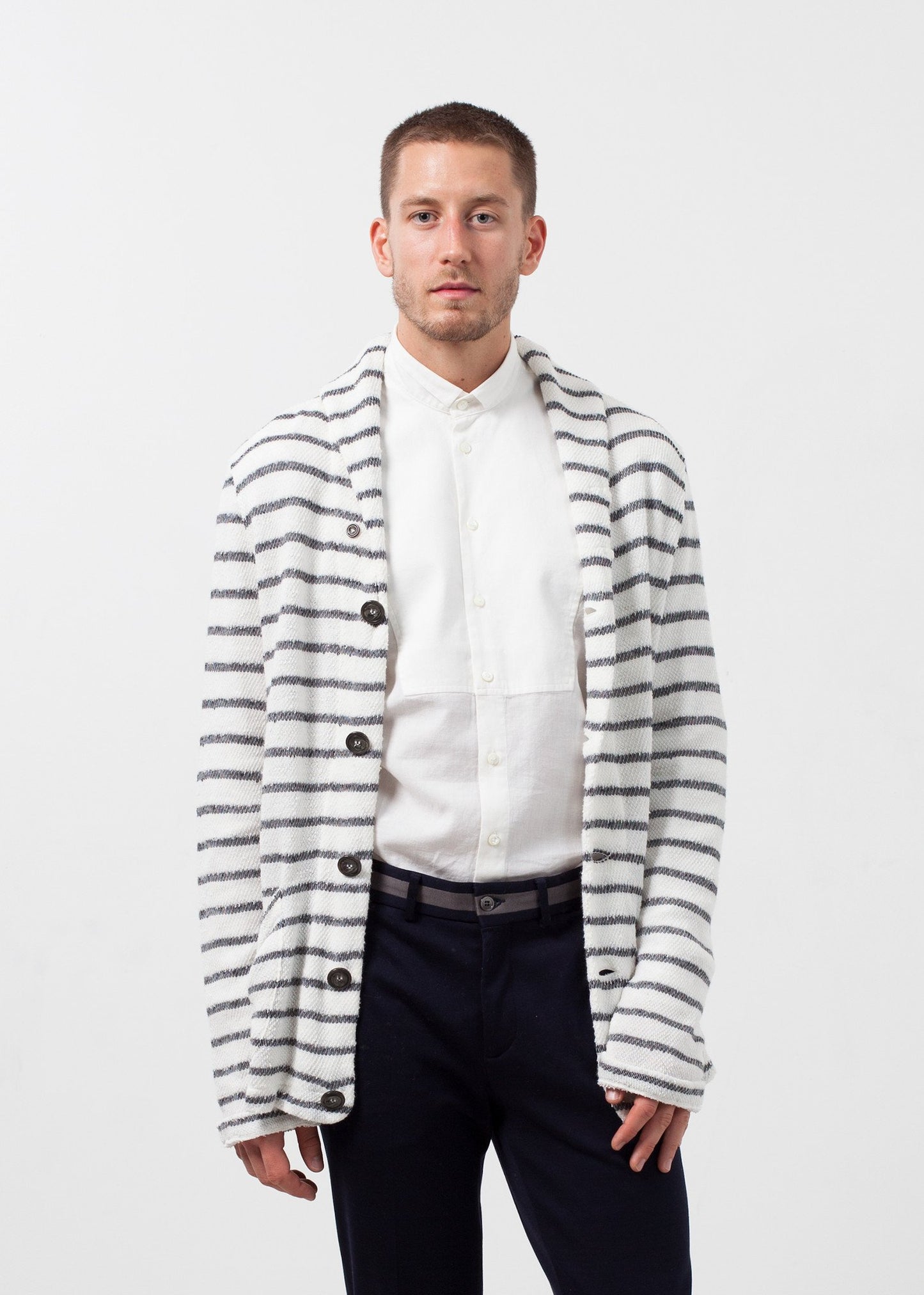 UnisEEx Shawl Cardigan