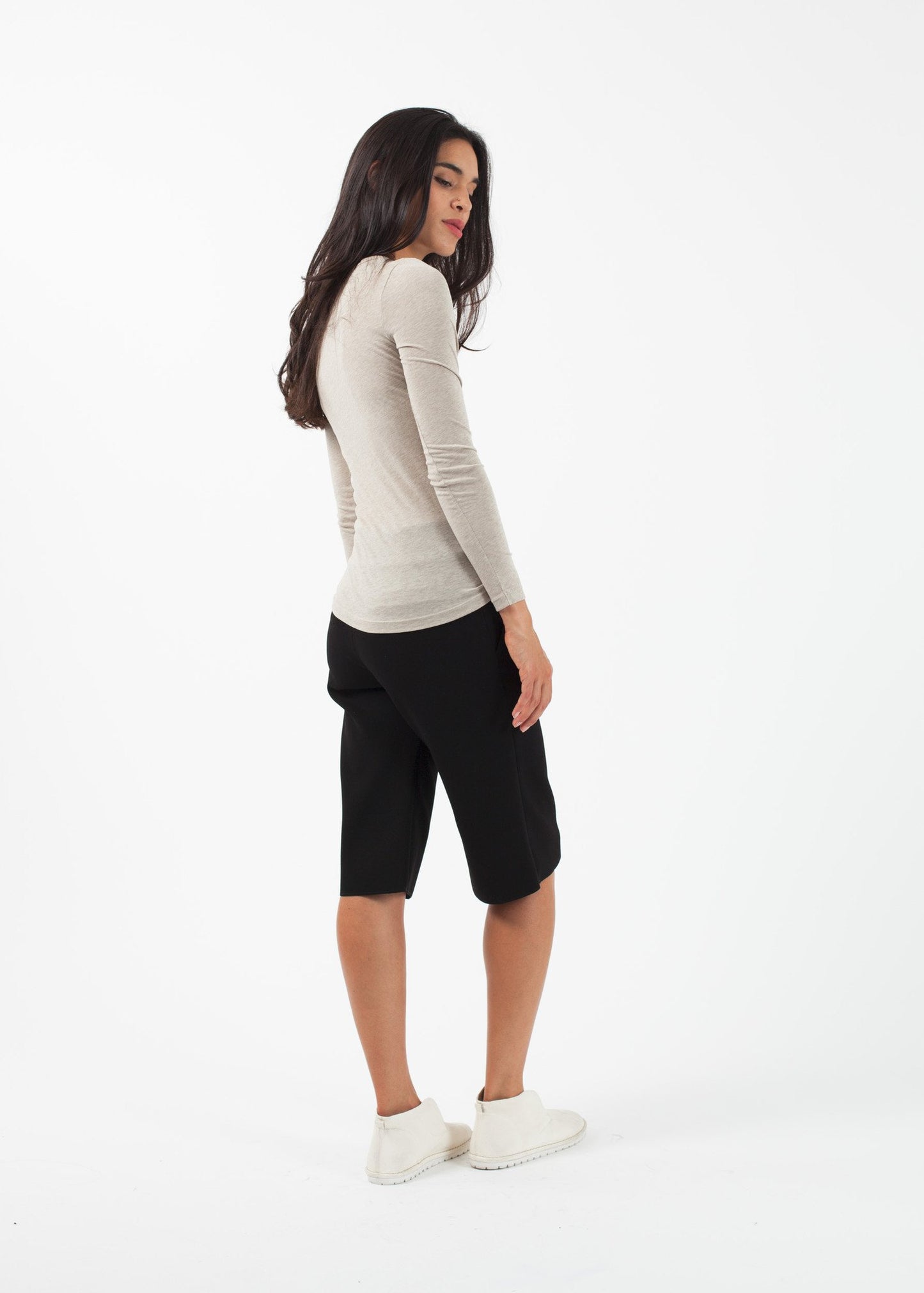 Long SlEEEEvEEd TEEEE